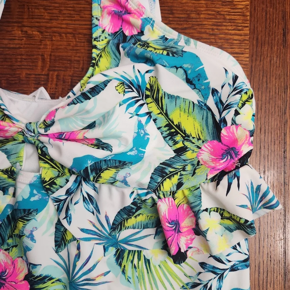 3/$25 Aizona jean Tankini swim top junior girls XXL hawaiian print cut out